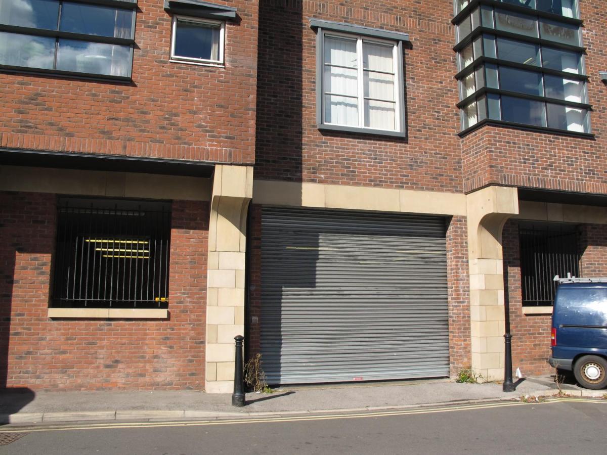 Churchill Two Bedroom Apartments With Free Parking And The Minster View York Esterno foto